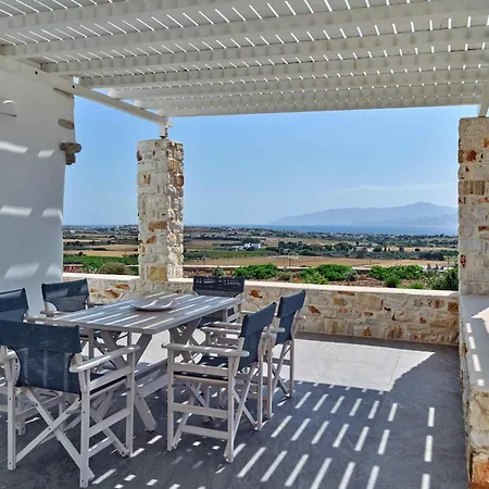 Villa Luxurious Seirios *