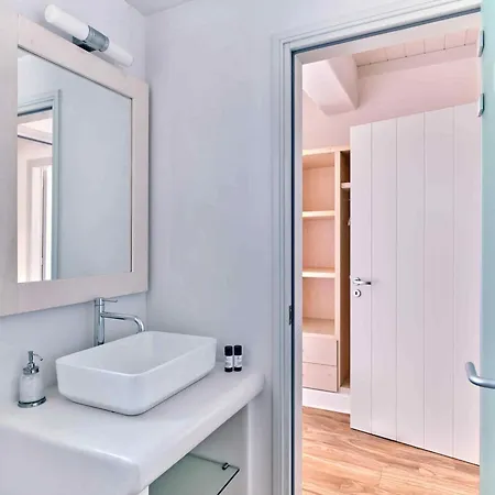 Luxurious Seirios Villa Isterni (Paros)