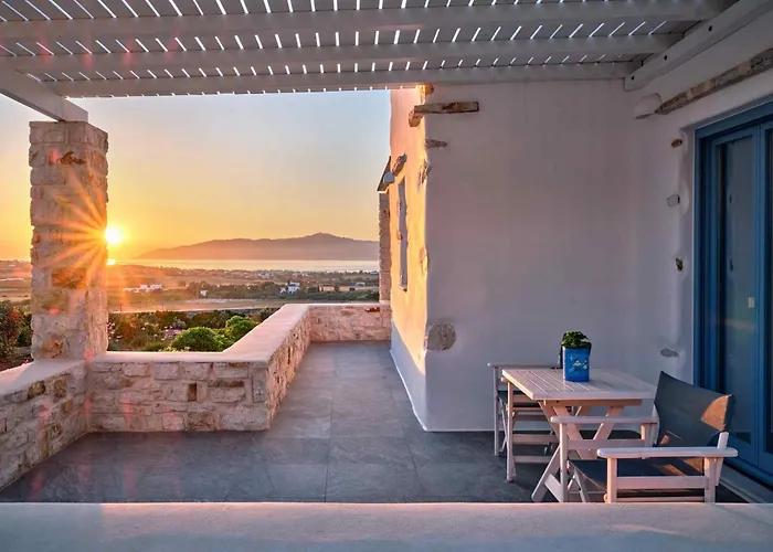 Βίλα Luxurious Seirios Isterni (Paros)
